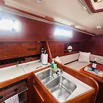 Velero Nadya Bådhotel