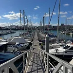Velero Nadya Botel