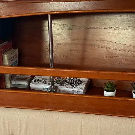 Velero Nadya 보트호텔 아리시페